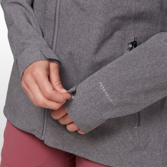 The North Face Women’s Apex Flex Futurelight Hooded Jacket - Picture 9 of 16